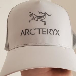 Arc'teryx Logo Trucker Hat